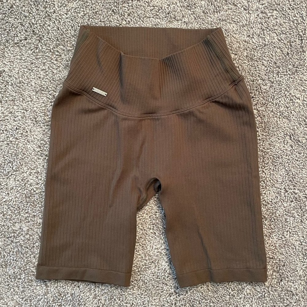 AIM'N Seamless Biker Shorts S (Khaki)